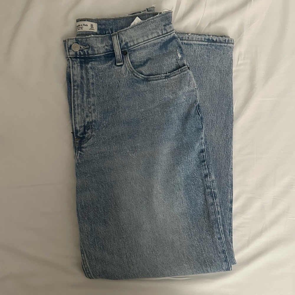 Curve Love Ultra High Rise 90s Straight Jean Short Length